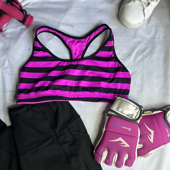 Victoria's Secret PINK Yoga Striped "Total Babe" Sports Bra - Size Large - Picture 8 of 8